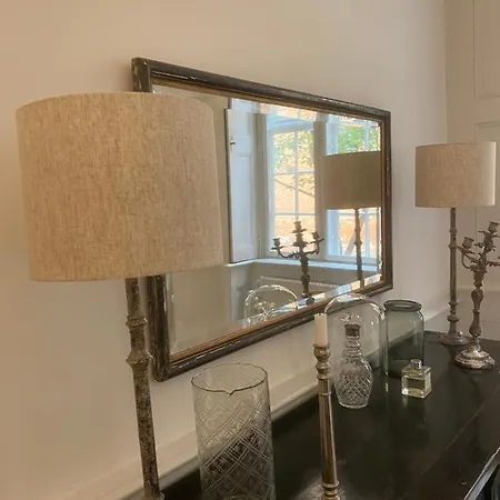 Famous Nyhavn, Cosy And Stylish Apartment